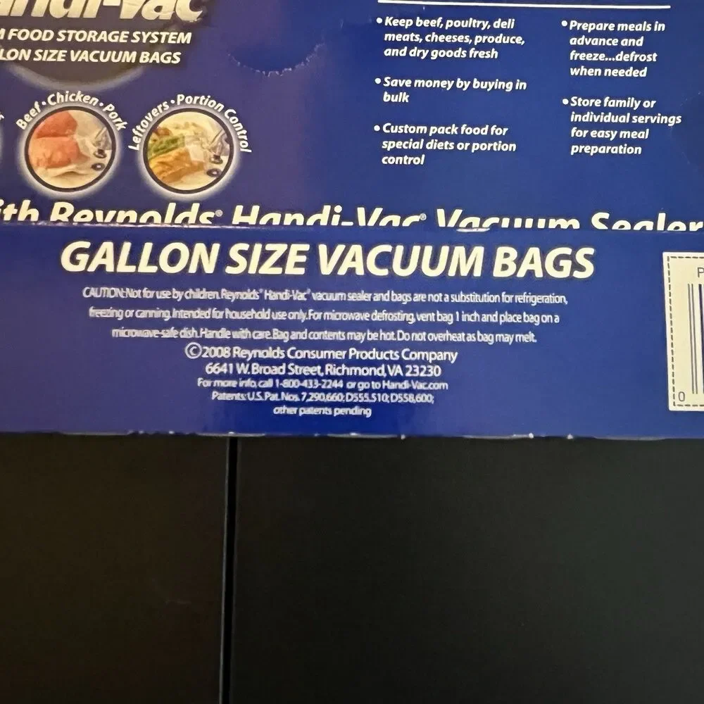 Reynolds Handi-Vac Vacuum Bags Gallon Size 18 Bags Total Lot of 2 Boxes of 9